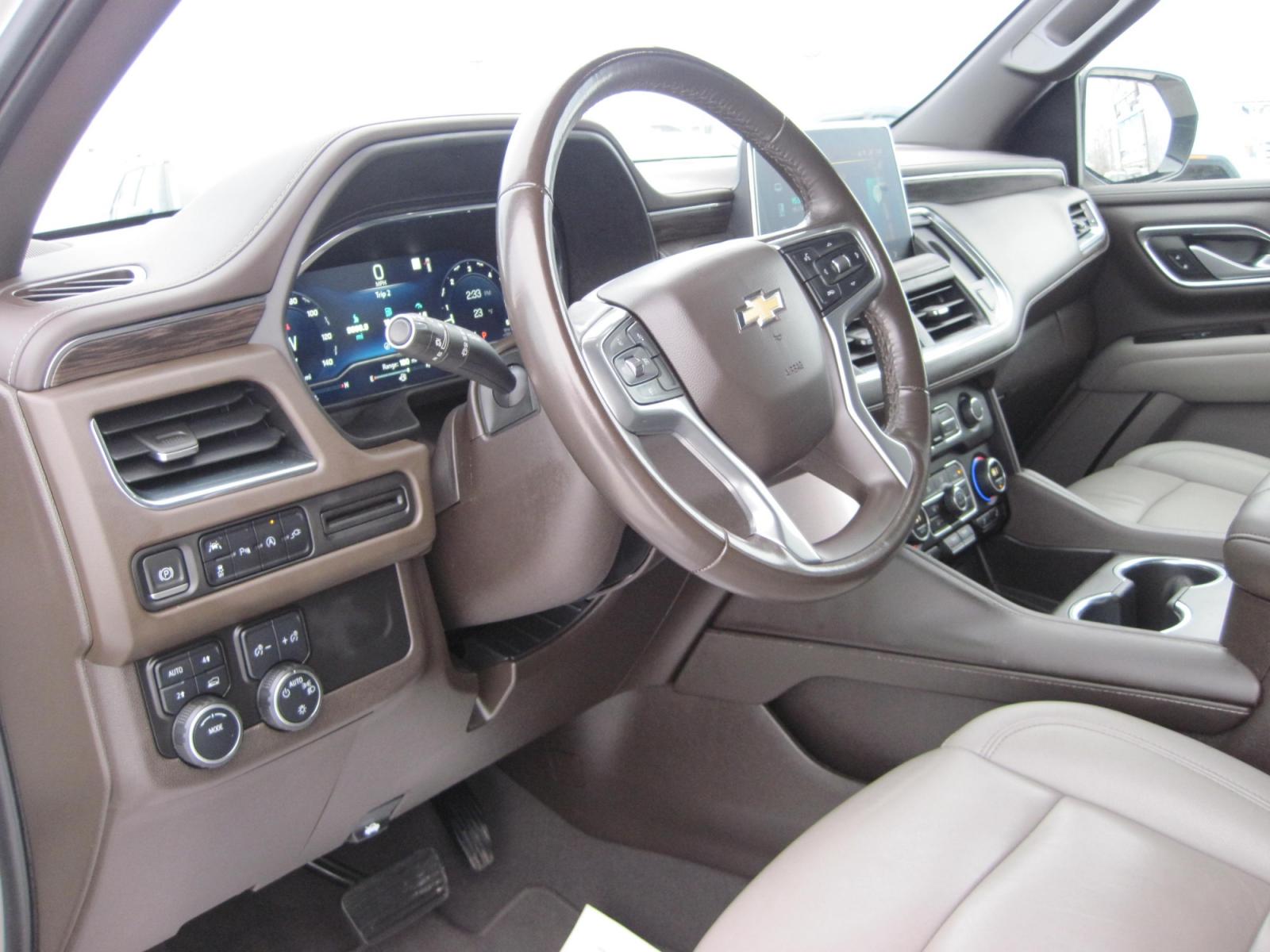 2022 Beige /Tan Chevrolet Tahoe LT AWD (1GNSKNKD5NR) with an 5.3L V8 OHV 16V engine, 10 speed automatic transmission, located at 9530 Old Seward Highway, Anchorage, AK, 99515, (907) 349-3343, 61.134140, -149.865570 - Nice Chevrolet Tahoe LT come take a test drive - Photo #11